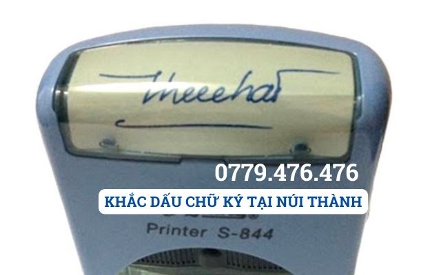 KHẮC DẤU CHỮ KÝ TẠI NÚI THÀNH