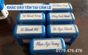 Khắc dấu tên tại Cẩm Lệ