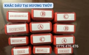 KHẮC DẤU TẠI HƯƠNG THỦY